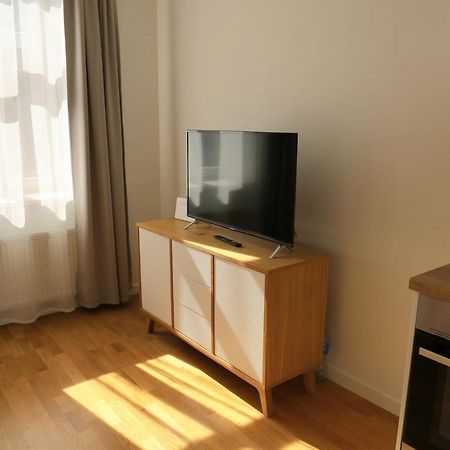 Studio In The City Center Riga Esterno foto
